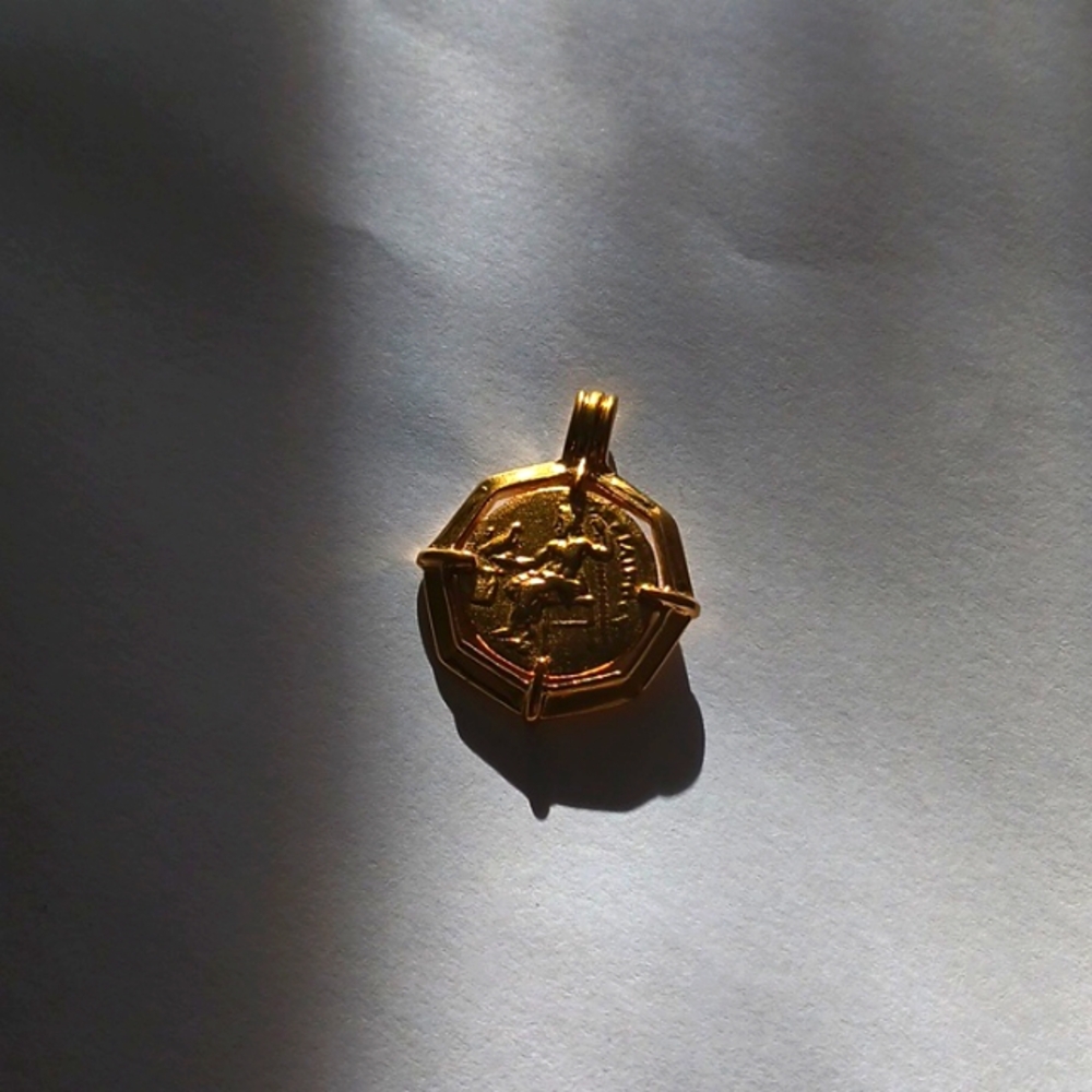 Missoma by Lucy Williams Pendant only